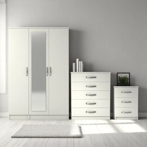 Assembled 3 Door Mirrored Wardrobe With 1 Chest and 1 Sidetable